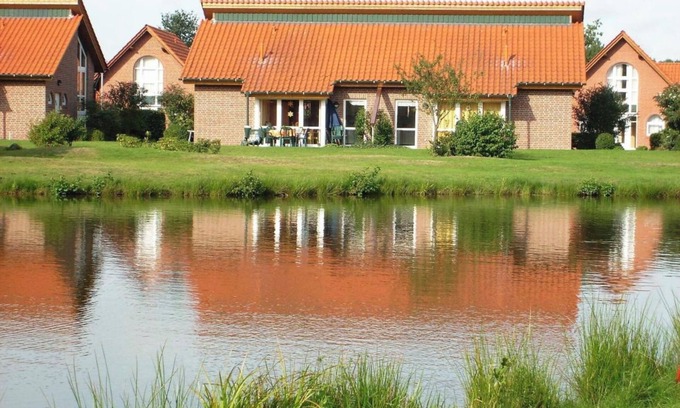 Haren Maison | Maison de vacances "Gut Düneburg" avec vue sur le lac, terrasse privée et Wi-Fi