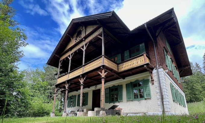 Igls Maison | Maison de vacances 'Haus Tanegg' avec vue sur les montagnes, balcon privé et Wi-Fi
