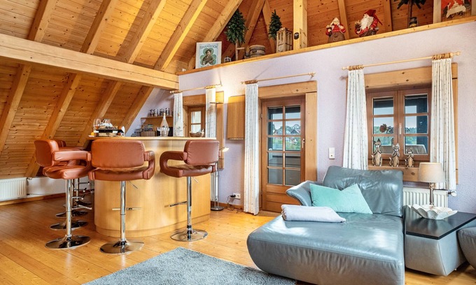 Loffingen Maison | Maison de vacances 'Haushälfte' avec jardin partagé et Wi-Fi