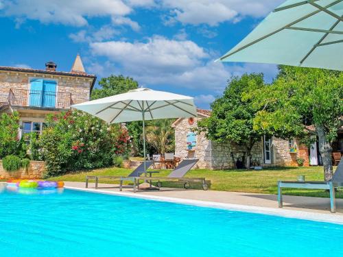 Kastelir-Labinci Maison | Holiday Home Hibiskus by Interhome