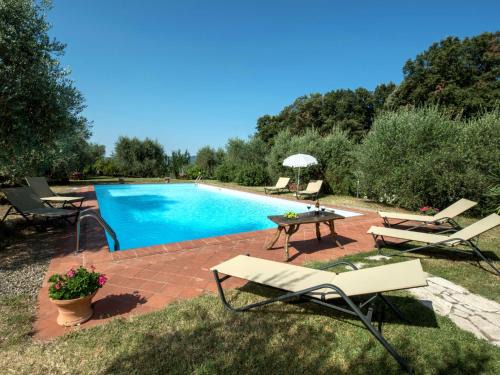 Simignano Maison | Holiday Home Il Nespolo by Interhome