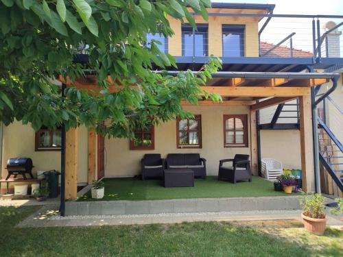 Balatonvilagos Maison | Holiday home in Balatonvilagos 31292