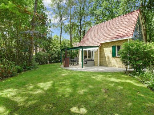Diessen Maison | Holiday Home in Brabant with Garden & BBQ