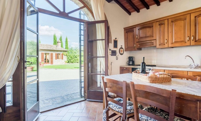 Cortona Maison | Holiday Home in Cortona With Pool