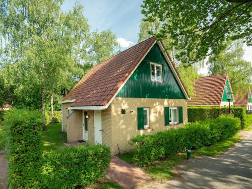 Diessen Maison | Holiday Home in Diessen near Green Park