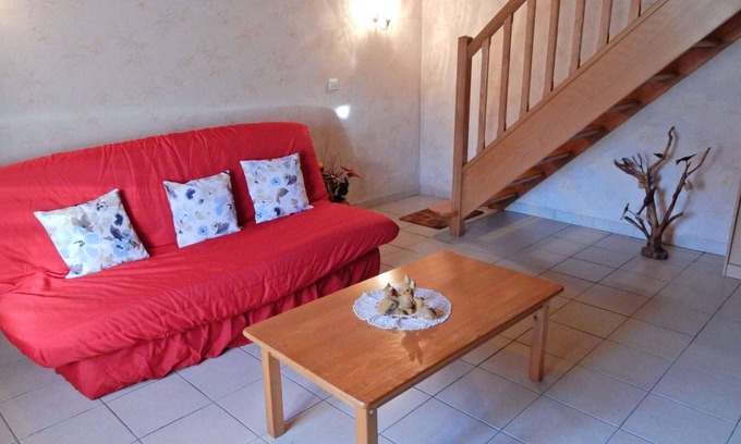 Esmoulieres Maison | Maison de vacances spacieuse près de la forêt