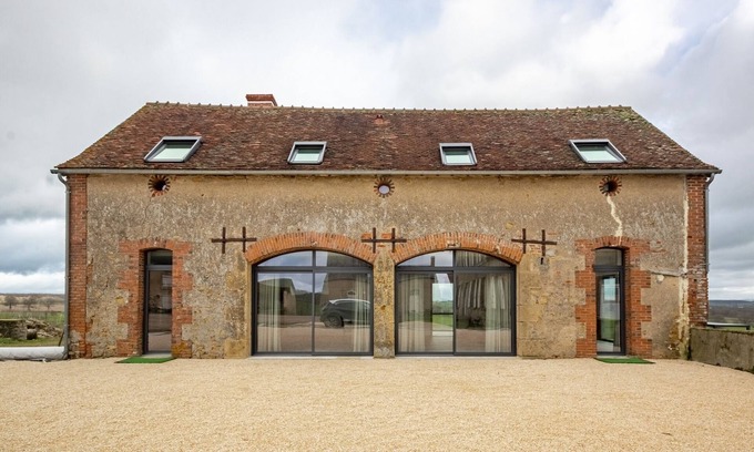 Cercy-la-Tour Maison | Maison de vacances à Cercy-la-Tour avec terrasse