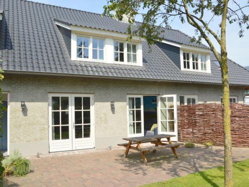 Haaren Appartement | Holiday Home in Haaren near De Efteling