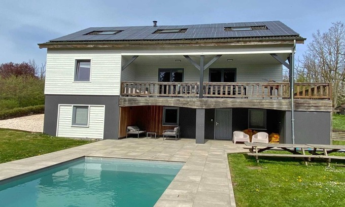 Somme-Leuze Maison | Maison de vacances pour 12 adultes / 3 bébés avec sauna et piscine extérieure