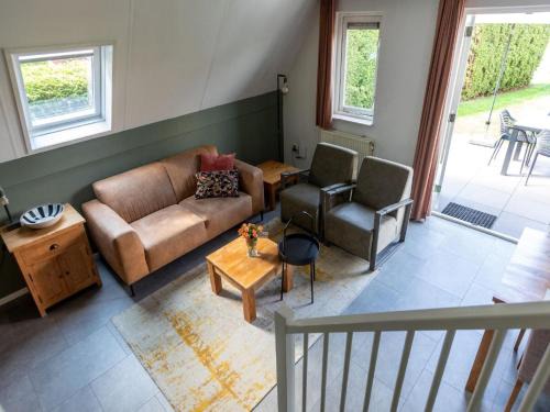Plasmolen Maison | Holiday Home in Meeussen with Private Garden