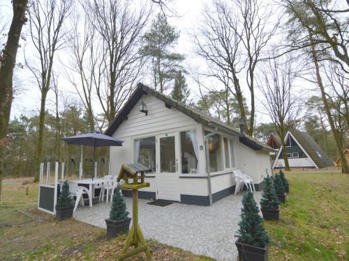 Stramproy Maison | Holiday Home in Stramproy near Nature Reserves