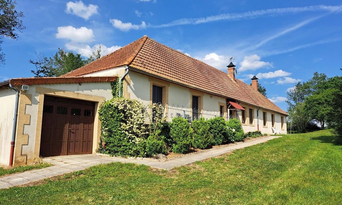 Vieure Maison | Maison de vacances traditionnelle avec jardin