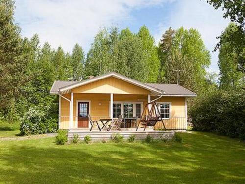 Ikaalinen Maison | Holiday Home Keltavuokko by Interhome