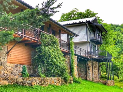 Yaremche Maison | Holiday Home La Vіta