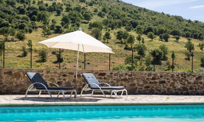 Rieussec Maison | Holiday Home 'Le Boulonnais, Le Pont De Calmel' with Mountain View, Shared Pool and Terrace