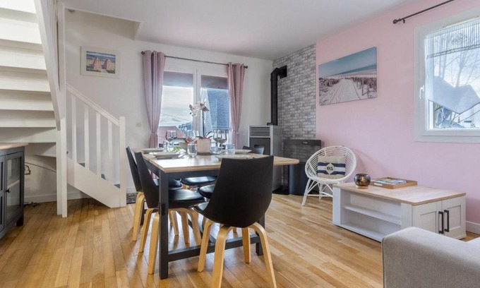 Touques Maison | Holiday Home Le Vert Coteau-4 by Interhome