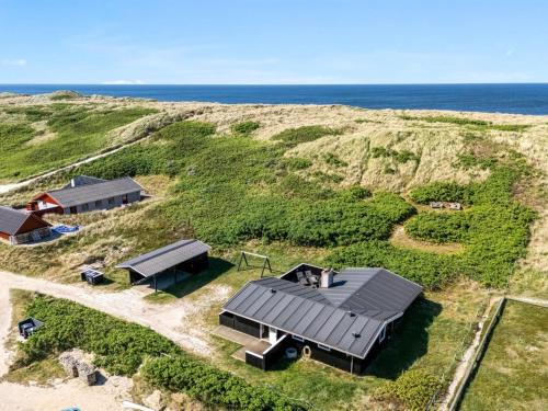 Bjerregard Strand Maison | Holiday Home Lill - 50m from the sea by Interhome