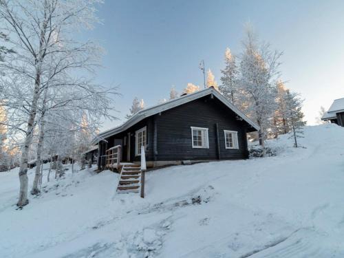 Yllasjarvi Maison | Holiday Home Lomaylläs maja- palovaarankaarre 6 a by Interhome