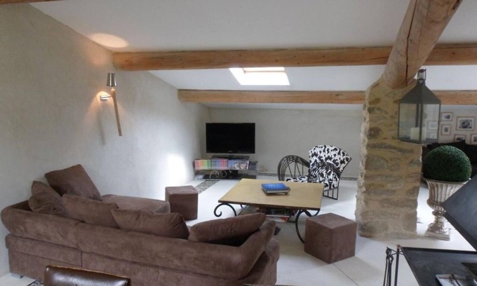 Savoillan Maison | Maison de vacances 'Luxueuse Bergerie Pied Du Ventoux' avec vue sur la montagne et Wi-Fi