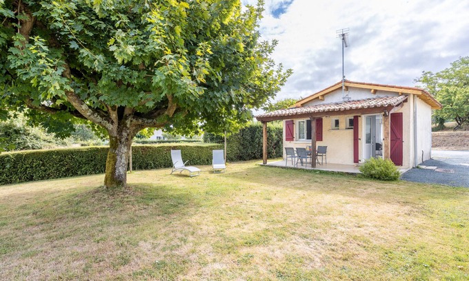 Maille Maison | Holiday Home 'Maison De 2 À 4 Personnes' with Private Terrace, Private Garden and Wi-Fi