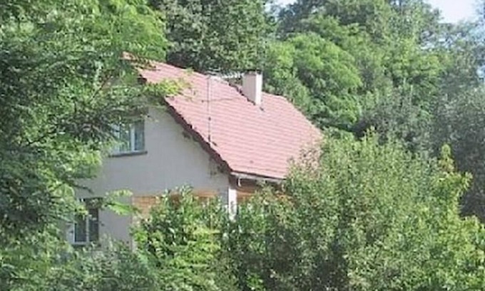 Nance Maison | Holiday Home 'Maison Sur 2 Niveaux' with Private Terrace, Private Garden and Balcony