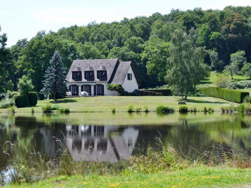 Pionnat Maison | Holiday Home Marchives by Interhome