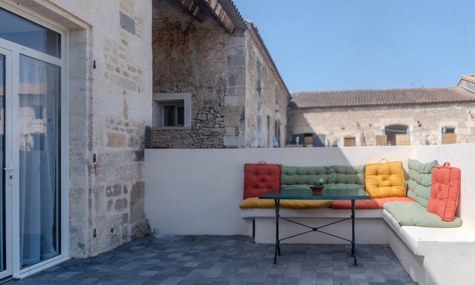 Vindelle Maison | Maison de vacances 'Marronniers' avec terrasse privée et Wi-Fi