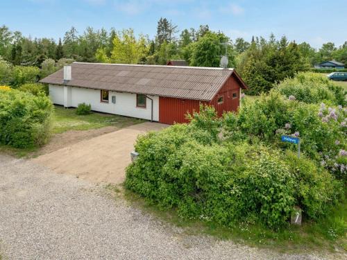 Kaldred Maison | Holiday Home Merita - 1-1km from the sea by Interhome
