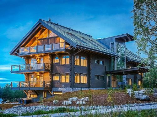 Ahtari Maison | Holiday Home Naava chalet 102 by Interhome