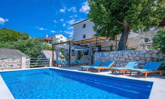 Zagore Villa | Villa Eugenia avec piscine