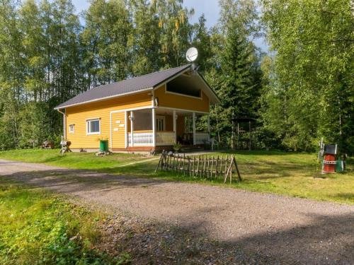 Jaala Maison | Holiday Home Pöllö by Interhome