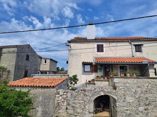 Cres Maison | Holiday Home Pernat