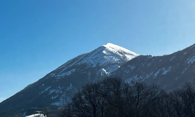 Thorame-Basse Maison | Holiday Home 'Petit Chalet' with Mountain View, Private Terrace and Private Garden