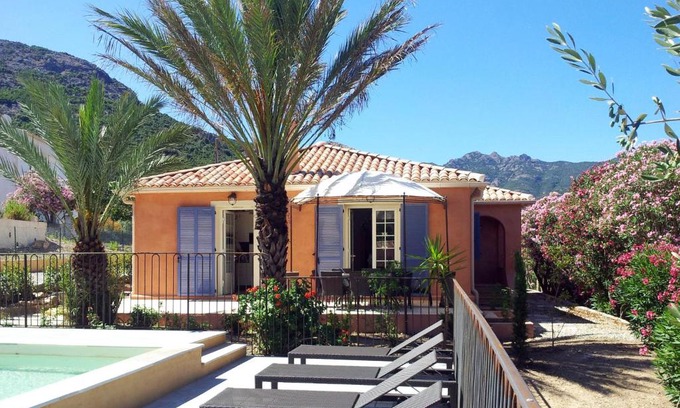 Galeria Maison | Holiday Home Primavera-1 by Interhome