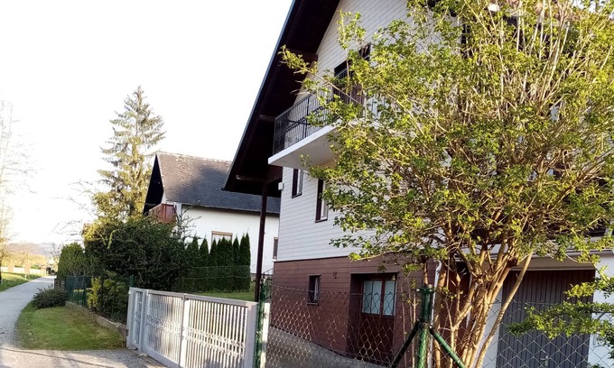 Freinberg Maison | Holiday home right on the bike path for up to 6 people, with wellness area