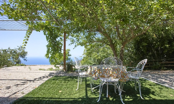 Gioiosa Marea Maison | Maison de vacances 'Rustico 'al Casale'' avec vue sur la mer, jardin partagé et Wi-Fi