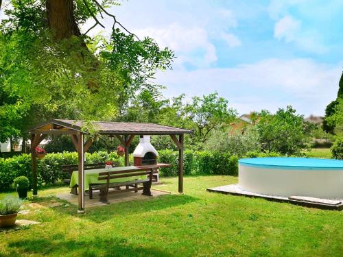 Buici Maison | Holiday Home Sara by Interhome
