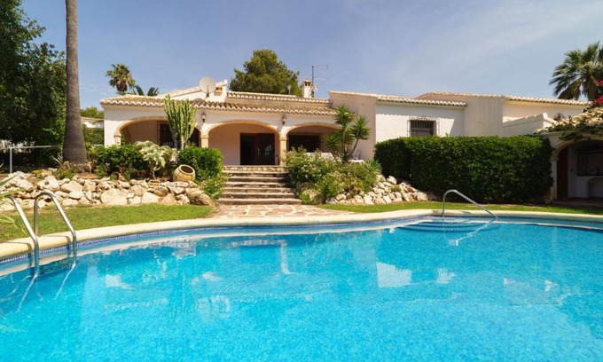 Urbanizacion La Mandarina Maison | Holiday Home Tesoro Park by Interhome