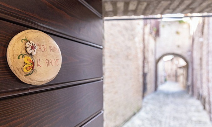 Nocera Umbra Maison | HOLIDAY HOUSE "THE REFUGE" COMFORTABLE COMFORTABLE HISTORIC CENTER parking space