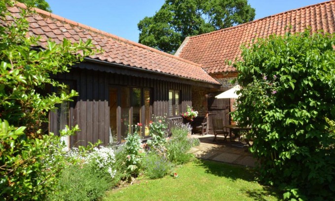 Aldborough Maison | Holiday Home The Roost