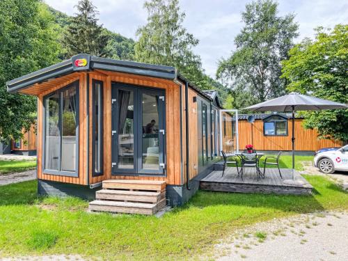 Riedenburg Maison | Holiday Home Tiny Haus Suite Altmühlperle by Interhome