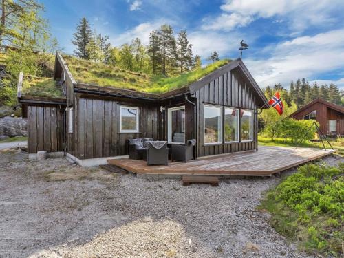 Tjaldal Maison | Holiday Home Utsikten by Interhome