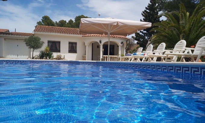Les Tres Cales Maison | Maison de vacances 'Villa Sahra' avec vue sur la montagne, Wi-Fi et climatisation