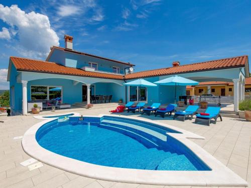 Rogocana Maison | Holiday Home Villa Gabriel by Interhome