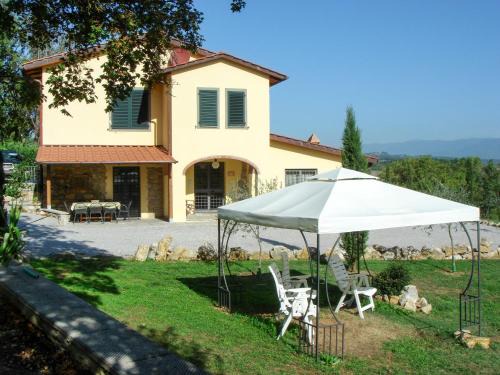Badia Agnano Maison | Holiday Home Villa I Gelsomini by Interhome
