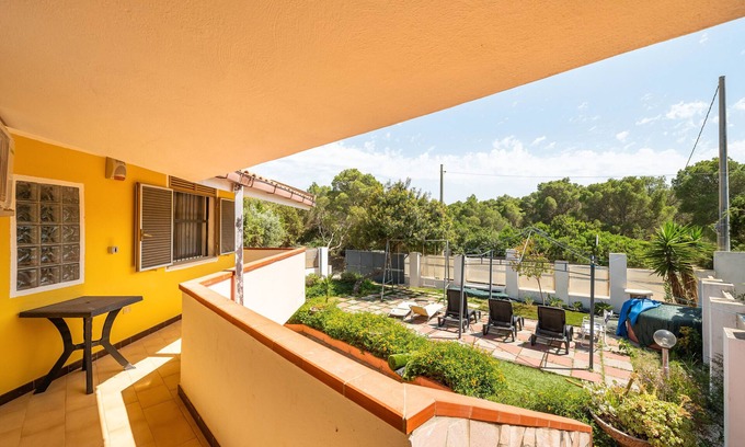 Porto Pino Maison | Maison de vacances 'Villa Mimosa' avec terrasse privée, jardin privé et climatisation