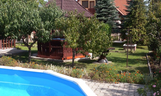 Badacsonytomaj Maison | Maison de vacances avec une piscine extérieure et de la climatisation