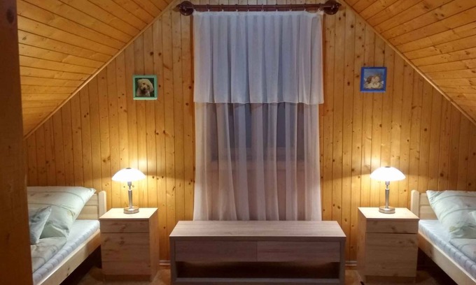 Balatonfokajar Maison | Maison de vacances avec accès à Internet, arrivée et départ le samedi et le dimanche