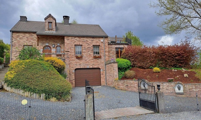 Vielsalm Maison | Maison de vacances avec terrasse et jacuzzi א Vielsalm