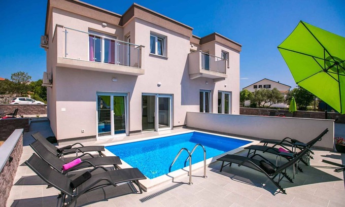 Skrbcici Maison | Maison de vacances avec piscine et climatisation